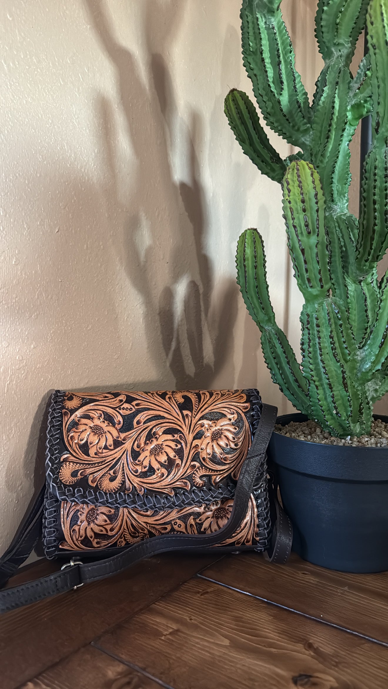 The Prairie Charm Crossbody